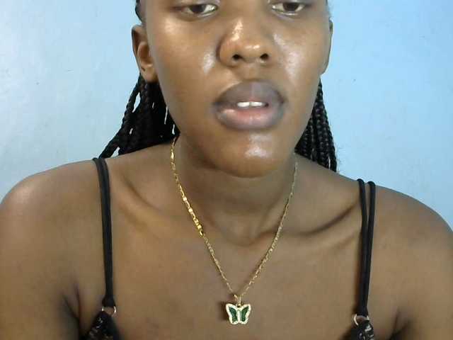 Trisha254 live cam on BongaCams