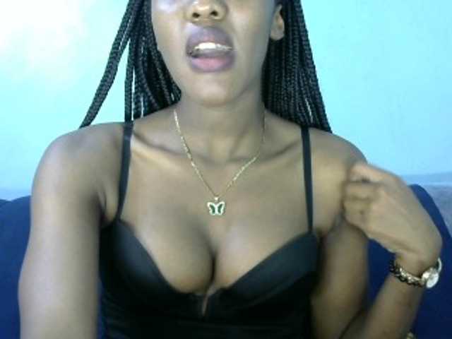 Trisha254 live cam on BongaCams