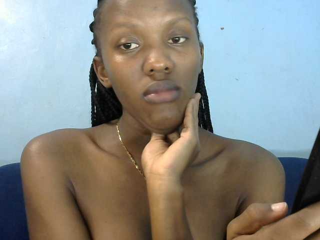 Trisha254 live cam on BongaCams