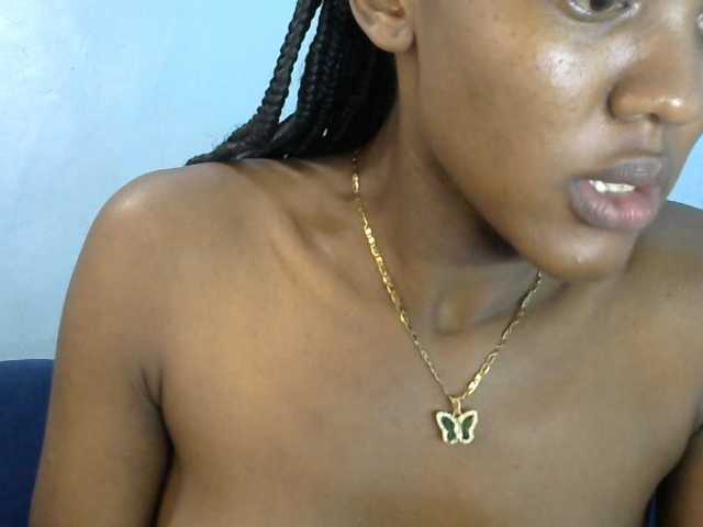 Trisha254 live cam on BongaCams