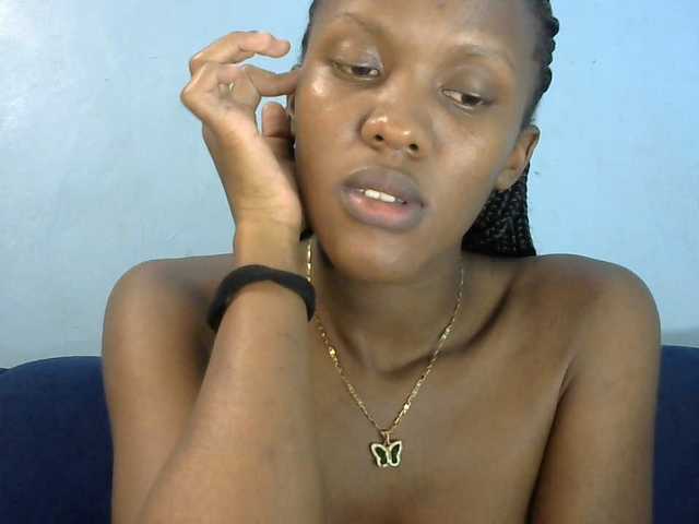Trisha254 live cam on BongaCams