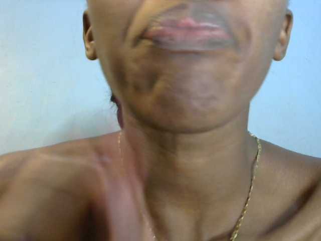 Trisha254 live webcam show