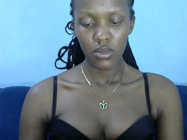 Trisha254 live cam on BongaCams