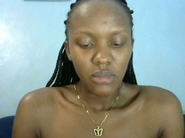 Trisha254 live cam on BongaCams