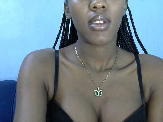 Trisha254 live cam on BongaCams