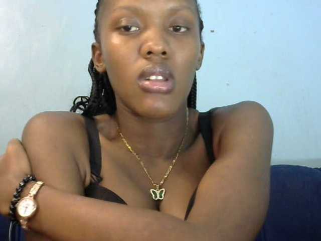 Trisha254 live cam on BongaCams