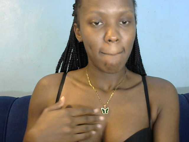 Trisha254 live cam on BongaCams
