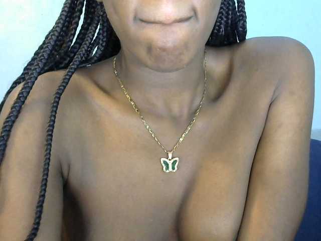 Trisha254 live cam on BongaCams