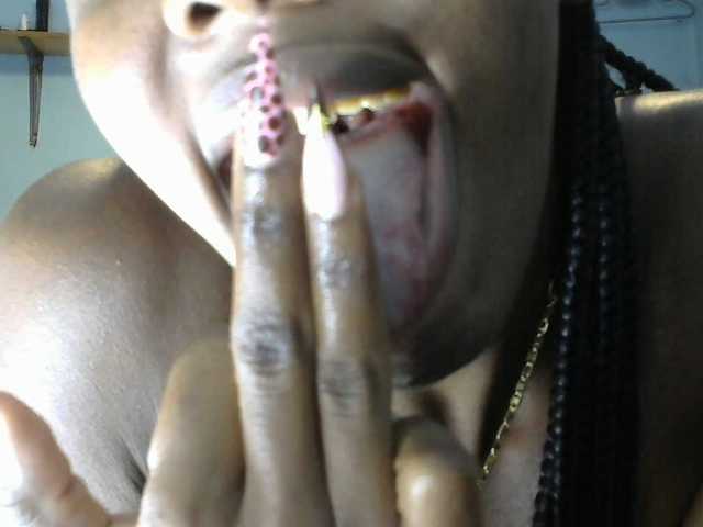 Trisha254 live cam on BongaCams