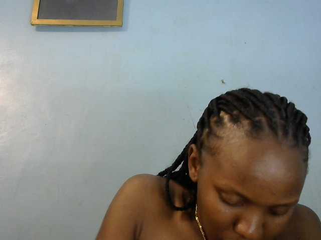 Trisha254 live cam on BongaCams