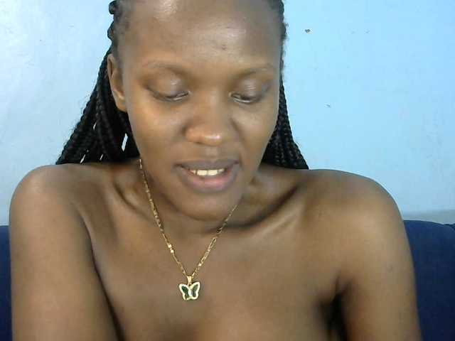 Trisha254 live cam on BongaCams