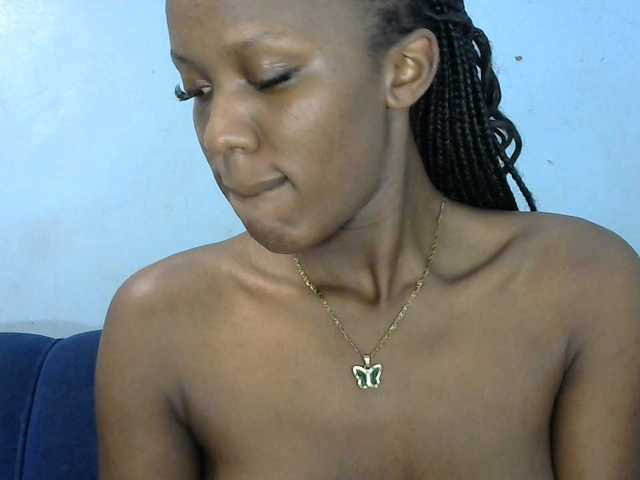 Trisha254 live cam on BongaCams