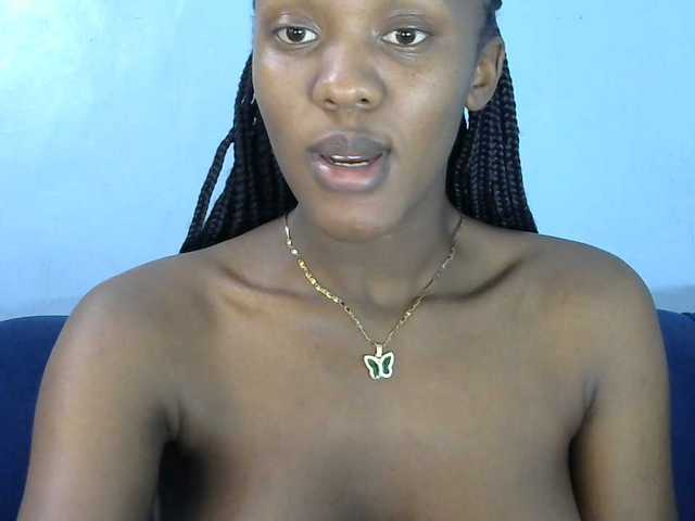 Trisha254 live cam on BongaCams