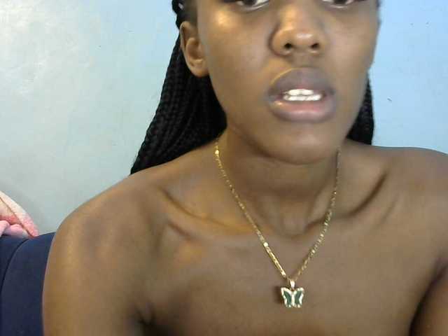 Trisha254 live cam on BongaCams