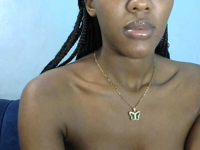 Trisha254 live cam on BongaCams