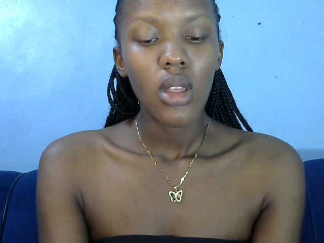 Trisha254 live cam on BongaCams