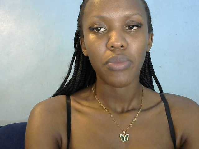 Trisha254 live cam on BongaCams