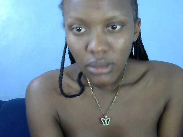 Trisha254 live cam on BongaCams