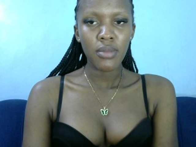 Trisha254 live cam on BongaCams