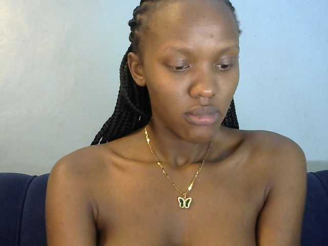 Trisha254 live cam on BongaCams