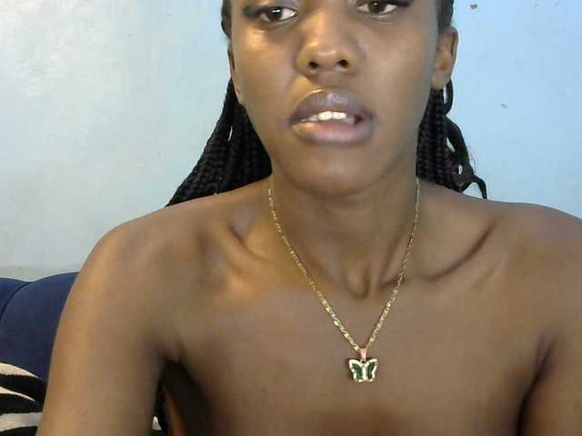 Trisha254 live cam on BongaCams