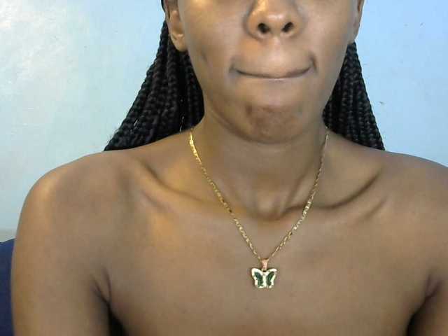 Trisha254 live cam on BongaCams