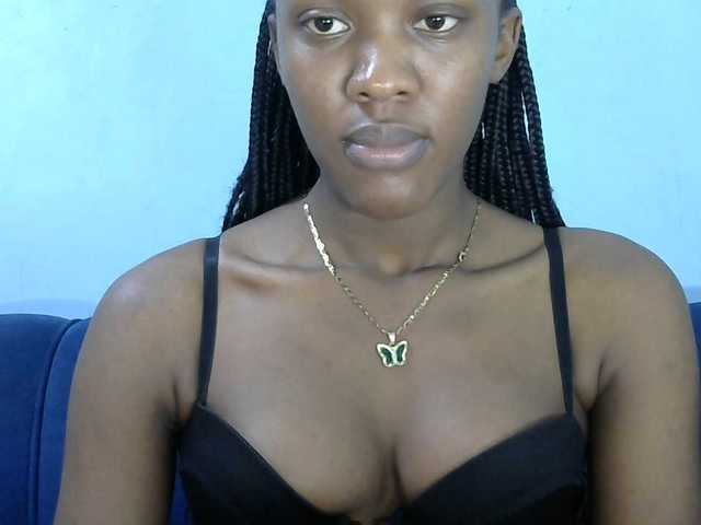 Trisha254 live cam on BongaCams