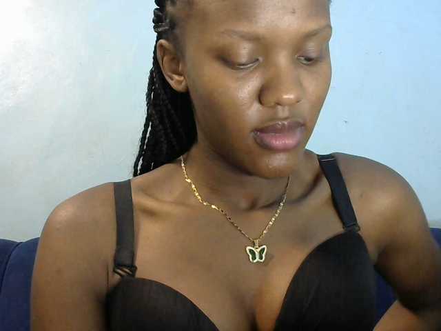 Trisha254 live cam on BongaCams