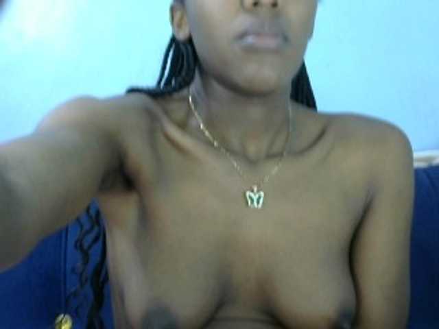 Trisha254 live cam on BongaCams