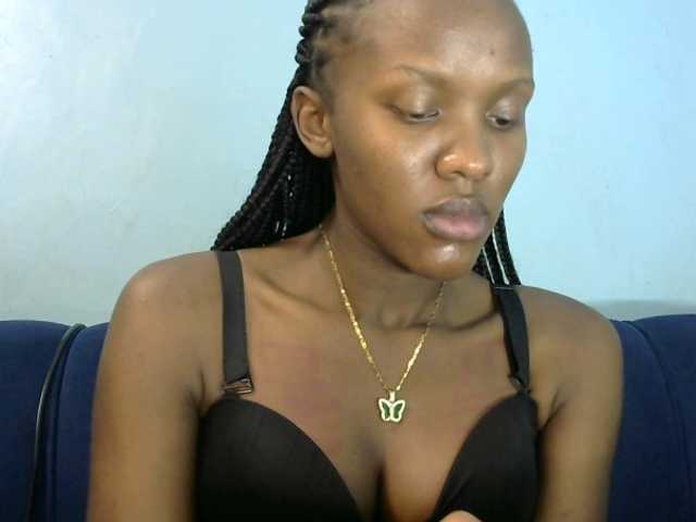 Trisha254 live cam on BongaCams
