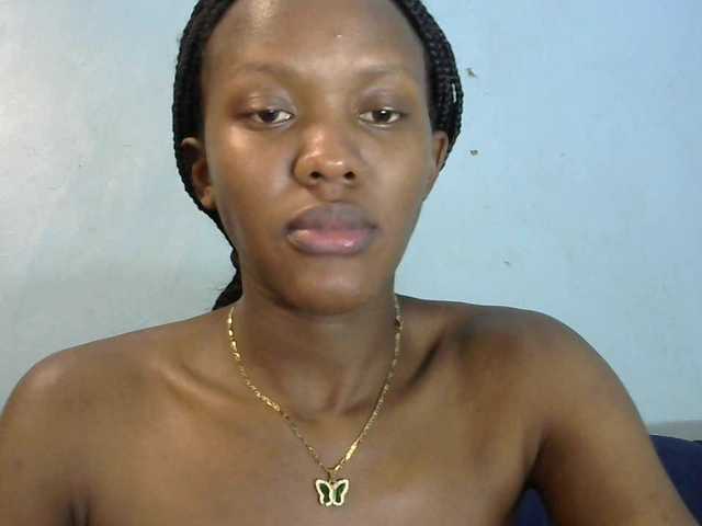 Trisha254 live cam on BongaCams