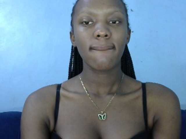 Trisha254 live cam on BongaCams