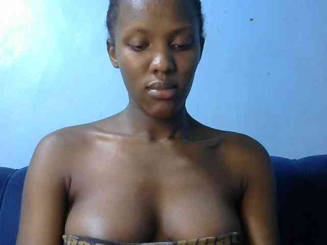 Trisha254 webcam