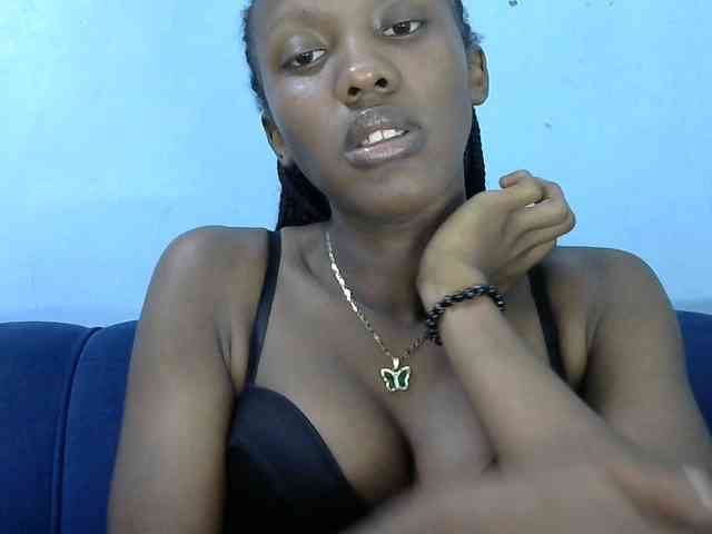 Trisha254 webcam
