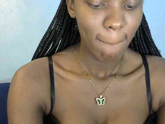 Trisha254 webcam