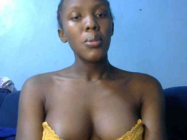 Trisha254 webcam