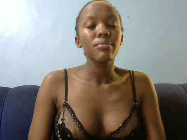 Trisha254 webcam