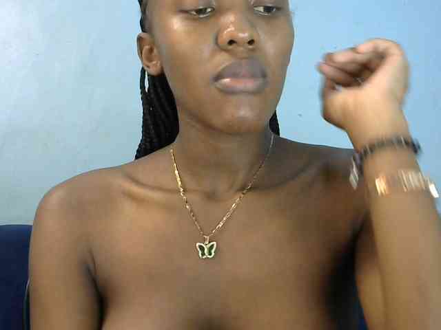 Trisha254 webcam