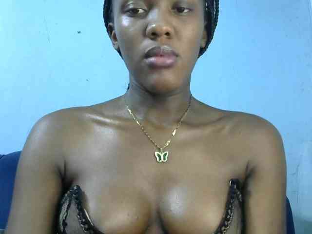 Trisha254 webcam