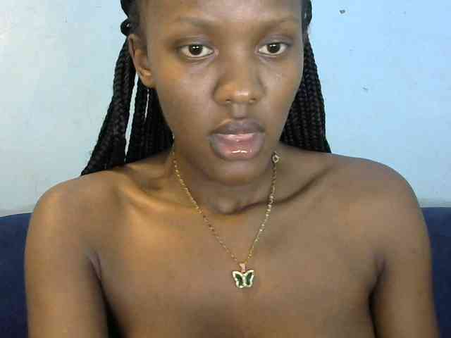 Trisha254 webcam