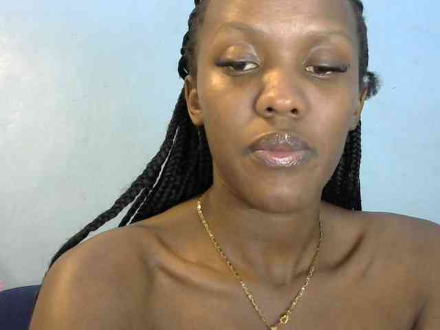 Trisha254 webcam
