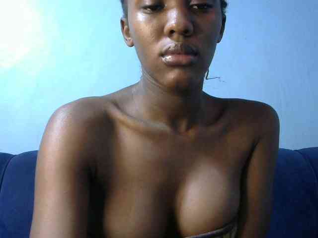 Trisha254 webcam