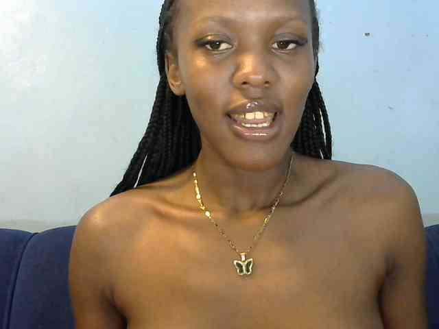 Trisha254 webcam