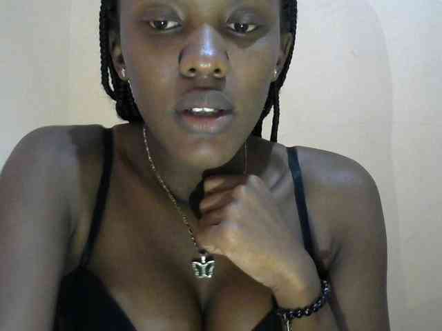 Trisha254 webcam