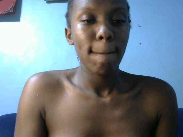 Trisha254 webcam