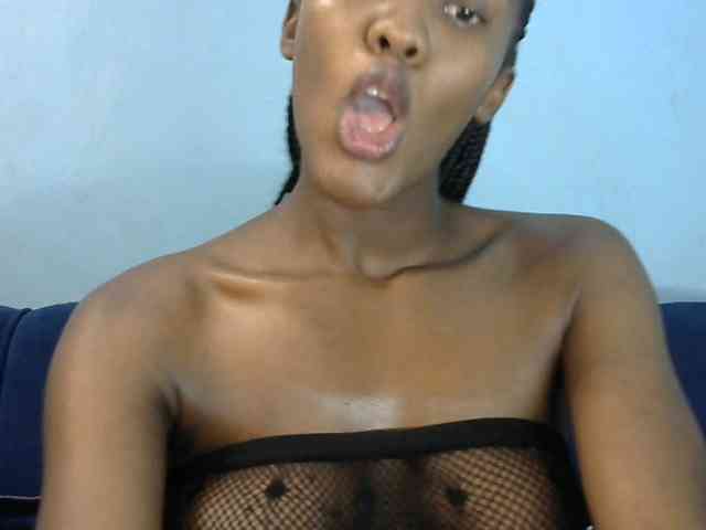 Trisha254 webcam