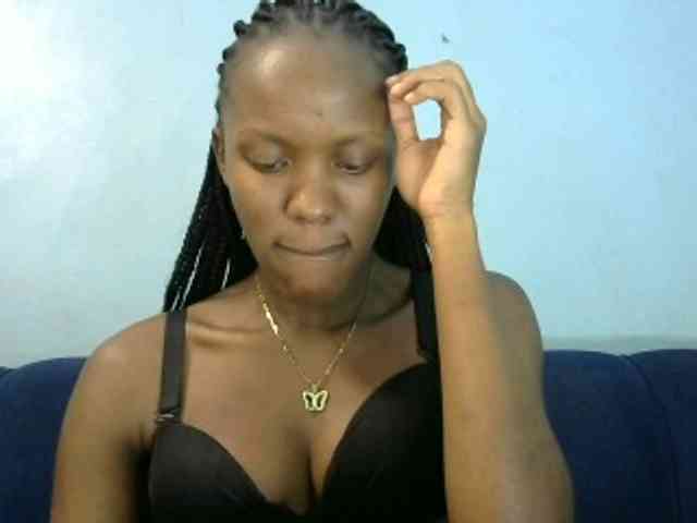 Trisha254 webcam