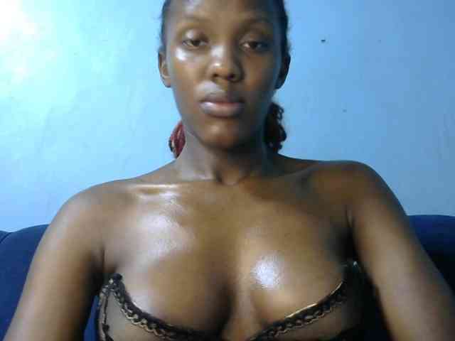 Trisha254 webcam