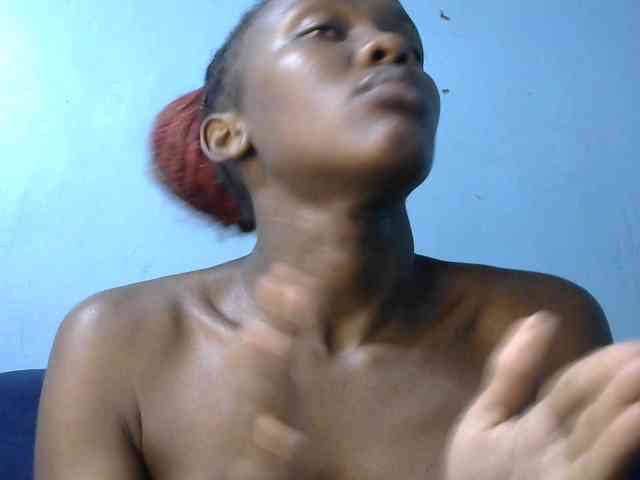 Trisha254 webcam