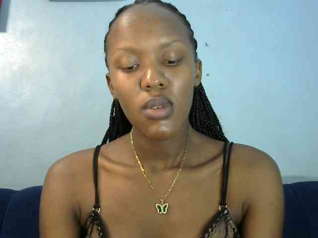 Trisha254 webcam
